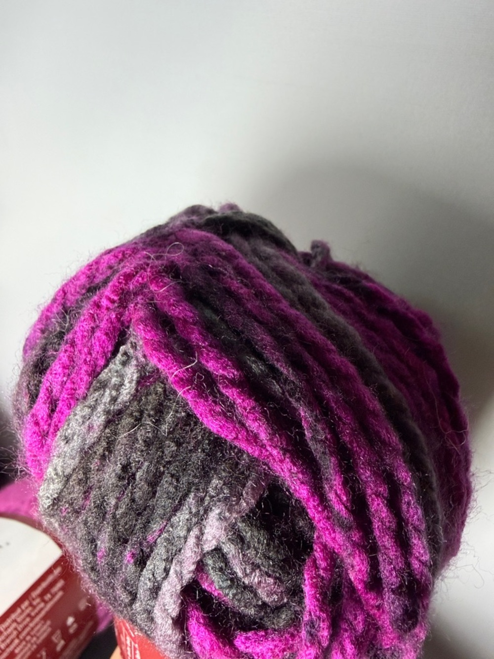 Loop & Threads Charisma yarn lot of 3 - Picture 5 of 7